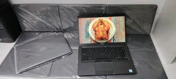 1744814543463 DELL 5400 i5 8th Géneration