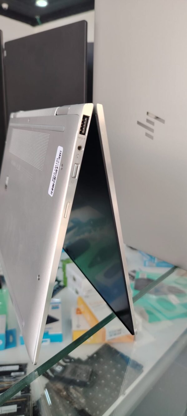 480540529_939739551473903_930031538166193031_n HP ELITEBOOK 1030 Folio G4