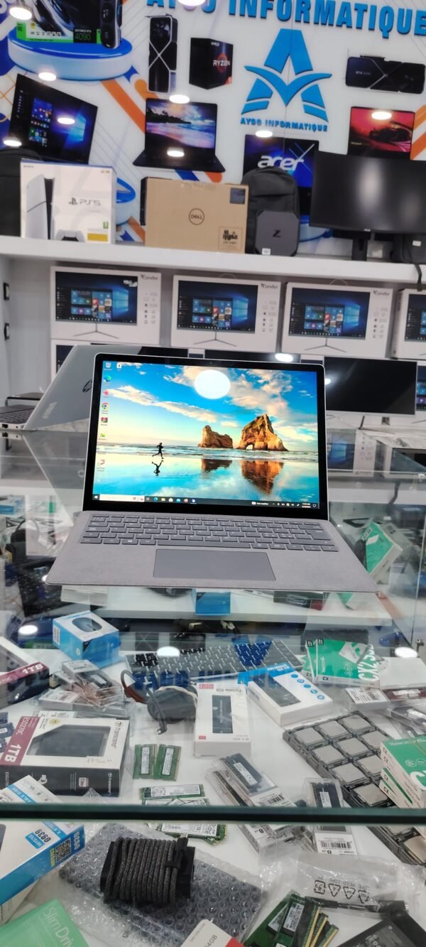 480672491_942104717904053_737519685037075517_n Surface Laptop 1