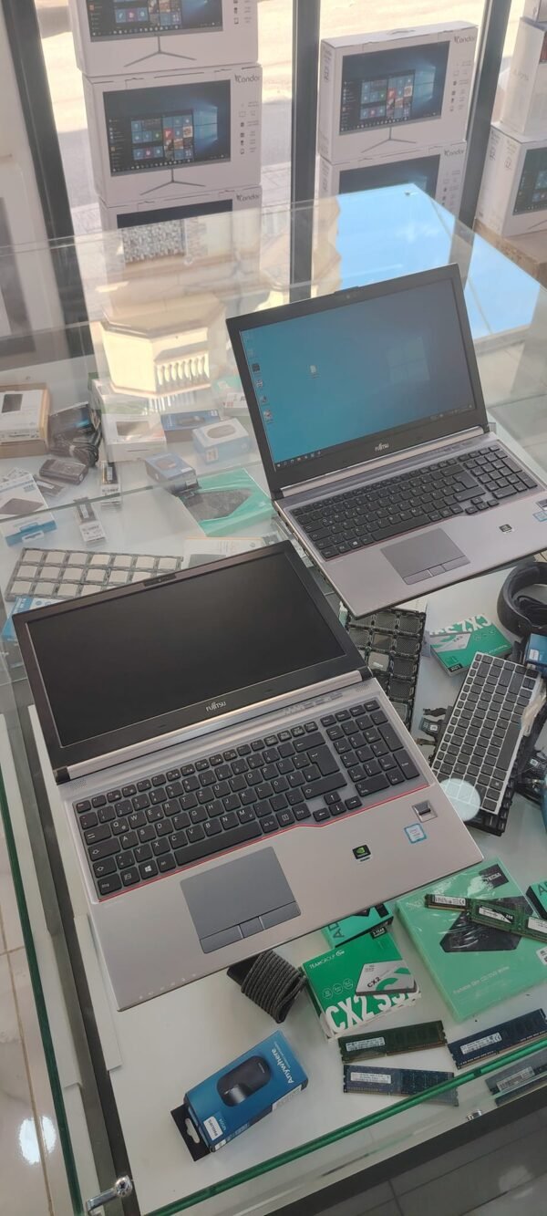 480978889_945170057597519_3089925010195410543_n FUJITSU CELSIUS H770