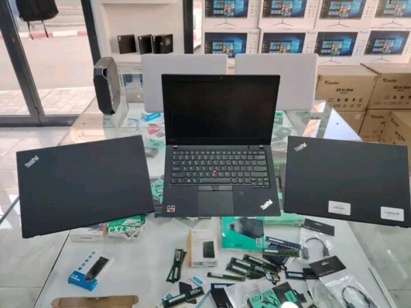1746100670734 Lenovo ThinkPad P14s
