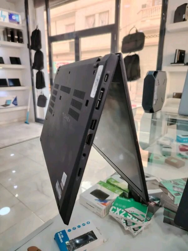 1746100678971 Lenovo ThinkPad P14s