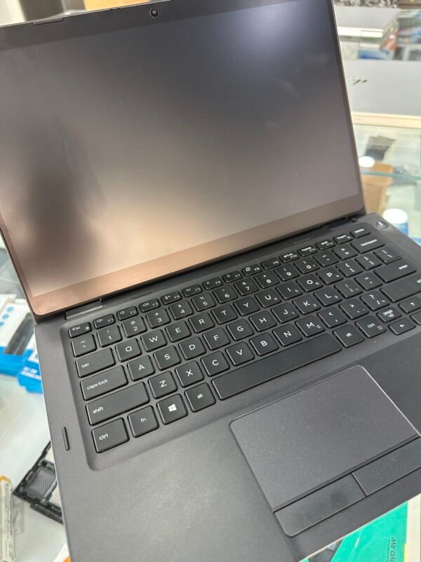 Dell 5300 X360 i5 8 éme 8GB Ram 256SSD