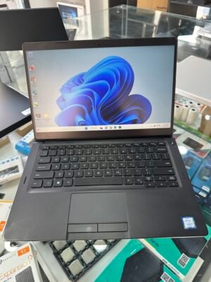 Dell 5300 X360 i5 8 éme 8GB Ram 256SSD
