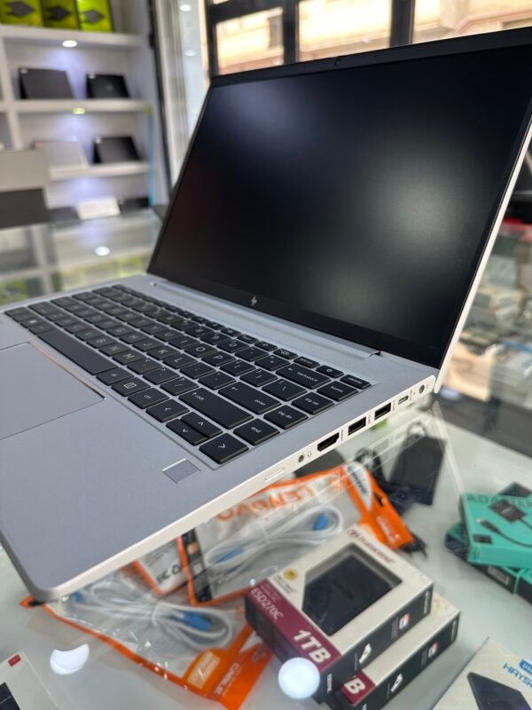 HP ELITEBOOK 645 G10 Ryzen 5 Pro 7530U 16GB RAM 256 SSD NVME