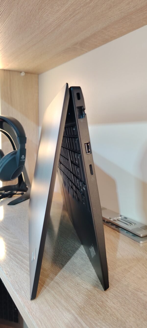 IMG_20250823_154343 Lenovo ThinkPad E590 M3 8éme 8GB RAM 256SSD ECRAN 15 FHD