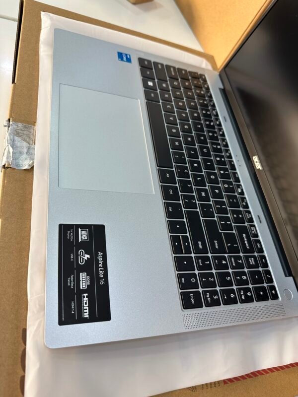 Acer Aspire i3 13 eme 8GB RAM DDR5 512SSD