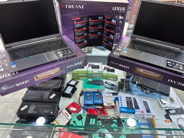 Stream Laptop Lexus NS14C i5 12 8GB RAM 512SSD