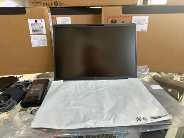 HP ZBook 8 G1ah 14