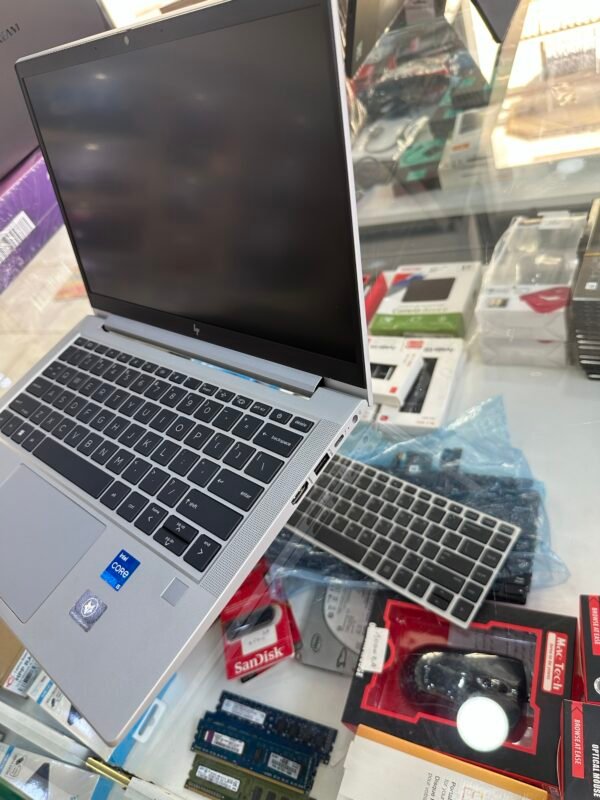 HP ELITEBOOK 630 G9